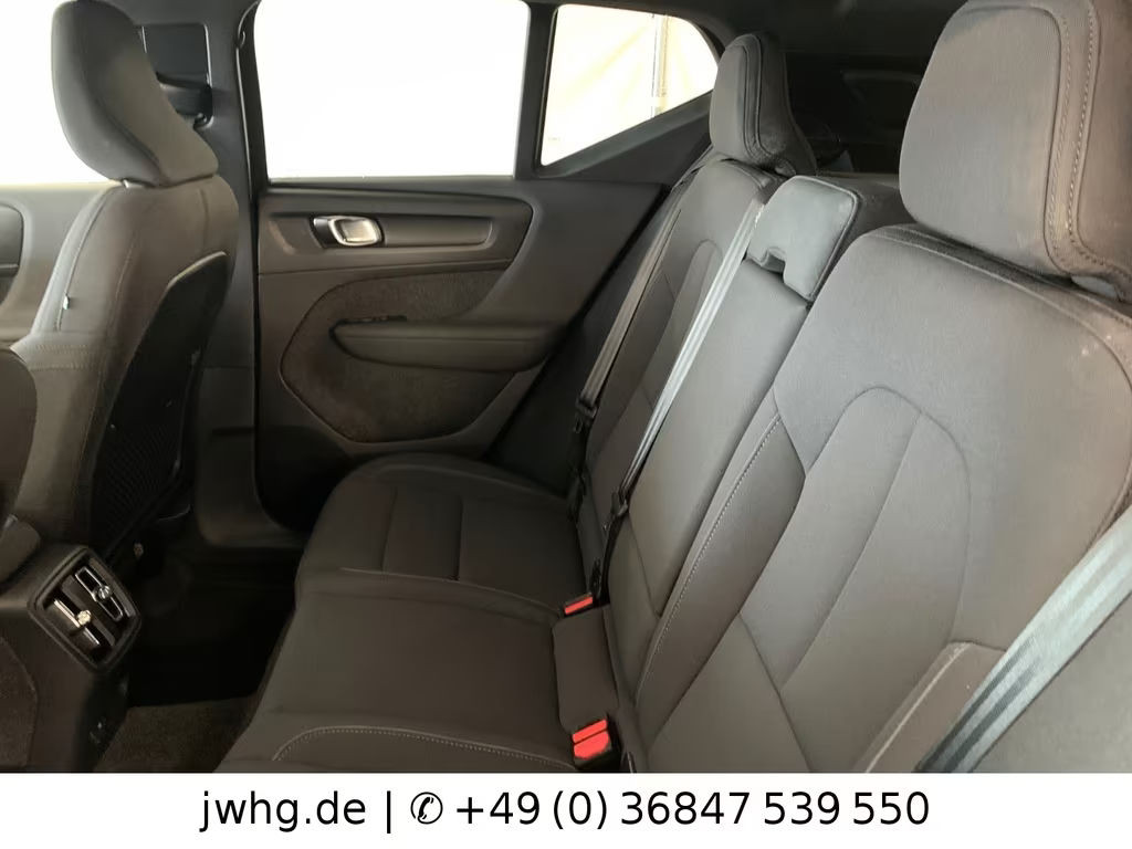 Volvo EX40