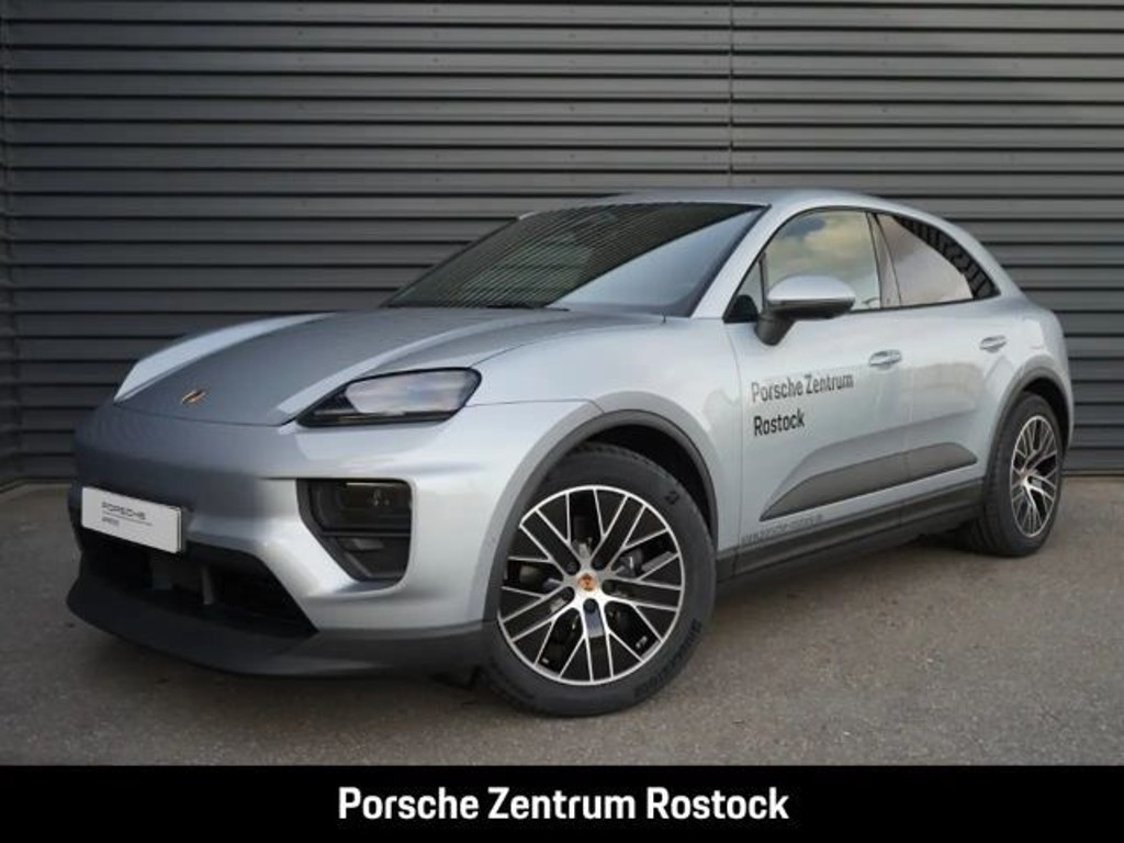 Porsche Macan 4
