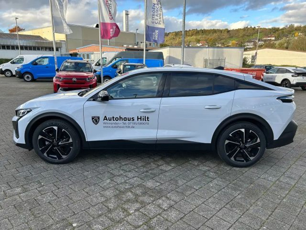 Peugeot 408