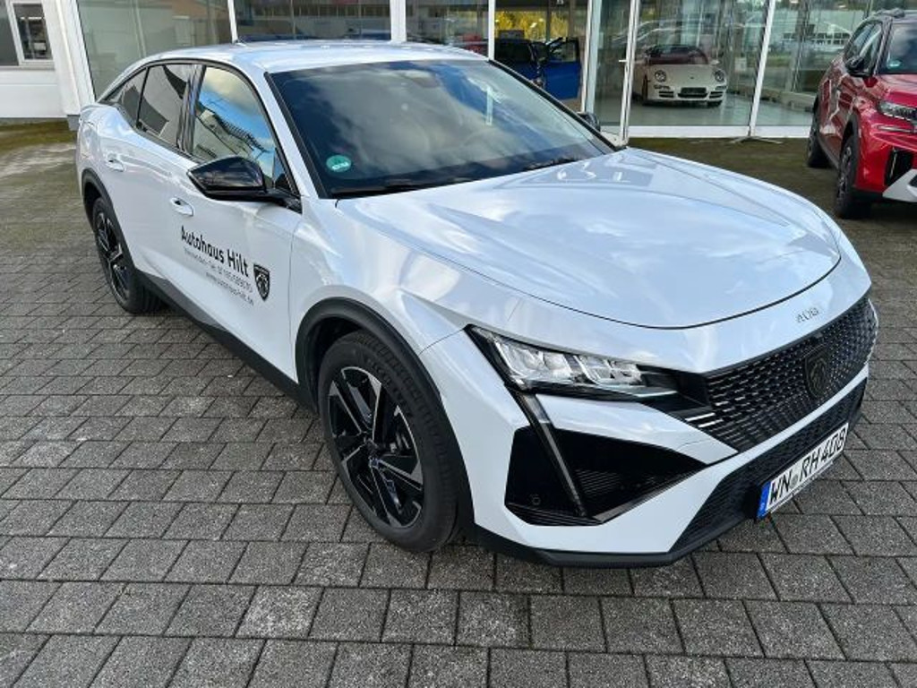 Peugeot 408