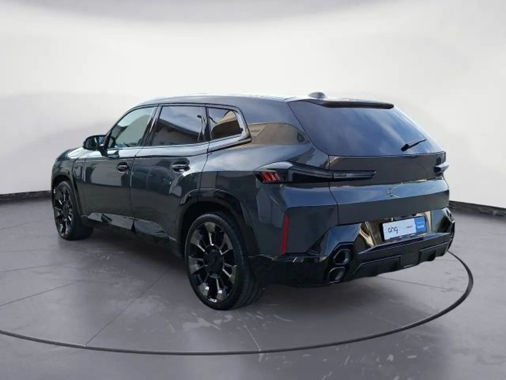 BMW XM