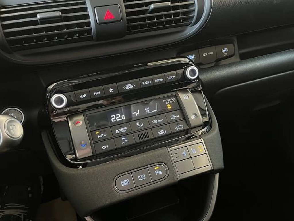 Hyundai INSTER