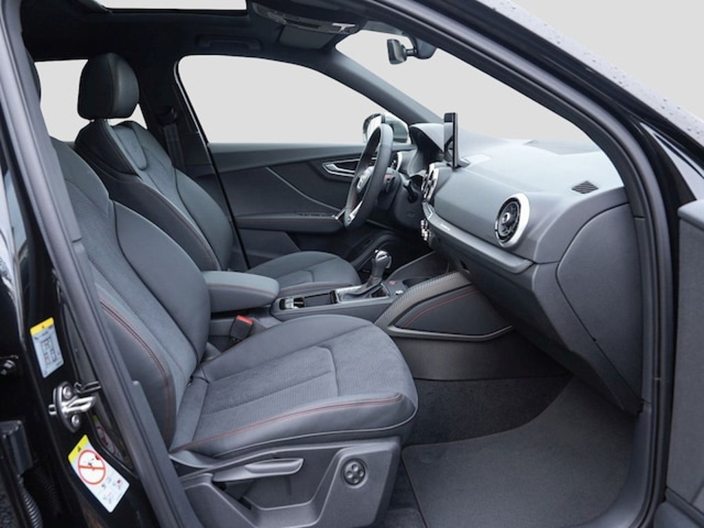 Audi SQ2