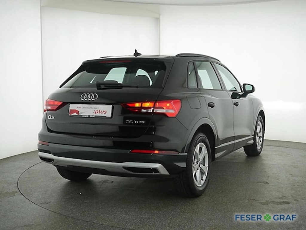 Audi Q3 S-Tronic 35 TFSI