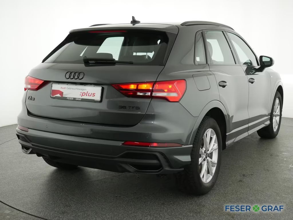 Audi Q3 S-Line S-Tronic 35 TFSI