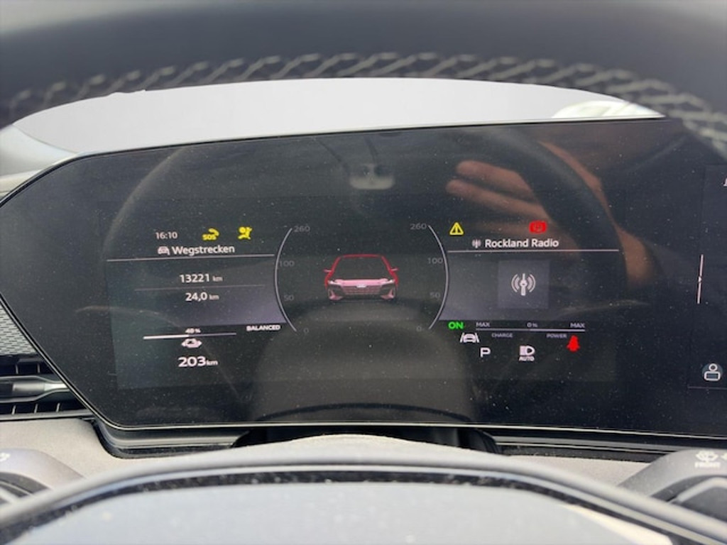 Audi A6 e-tron
