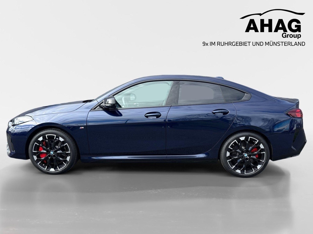BMW M235