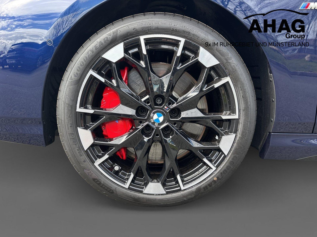 BMW M235