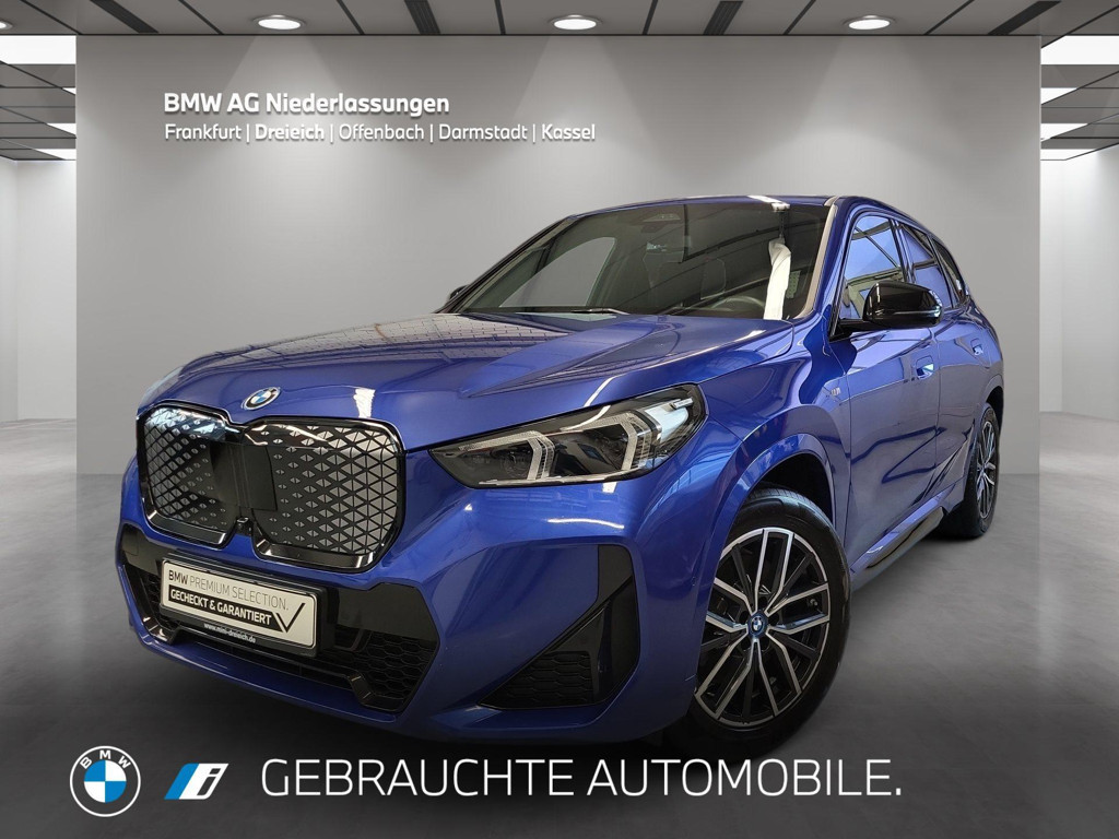 BMW iX1 xDrive30
