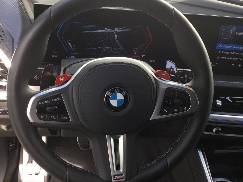 BMW XM
