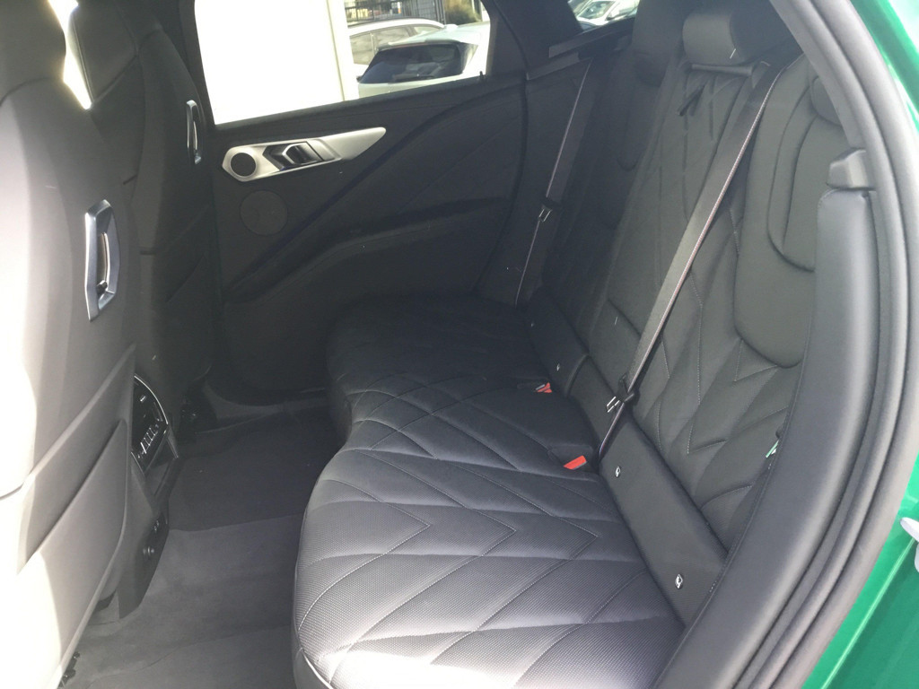 BMW XM