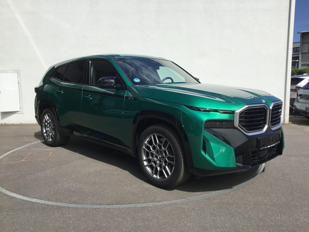 BMW XM