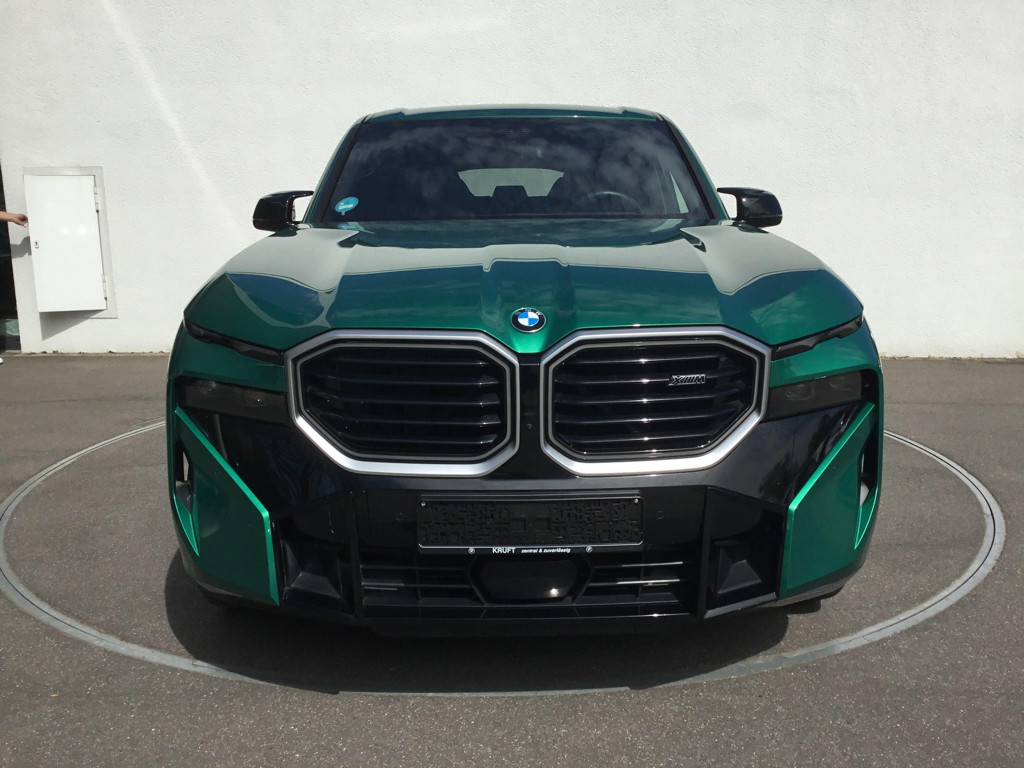 BMW XM