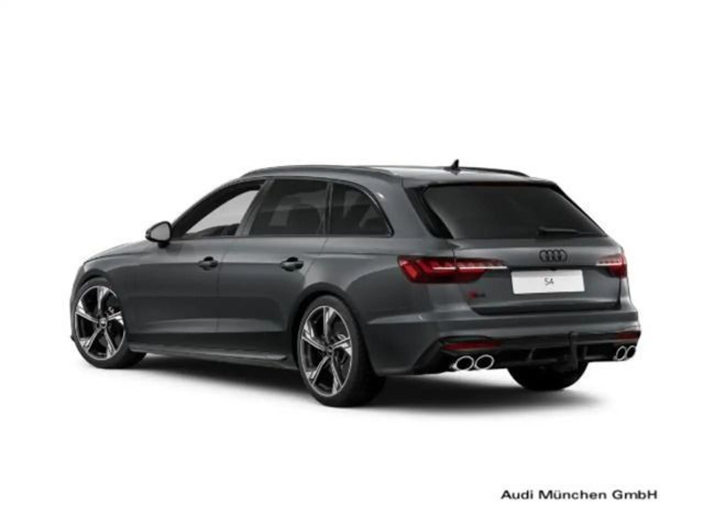 Audi S4