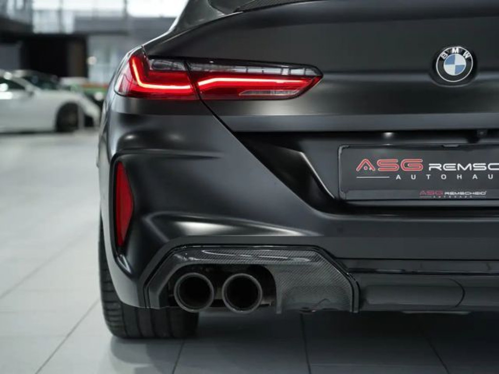 BMW M8