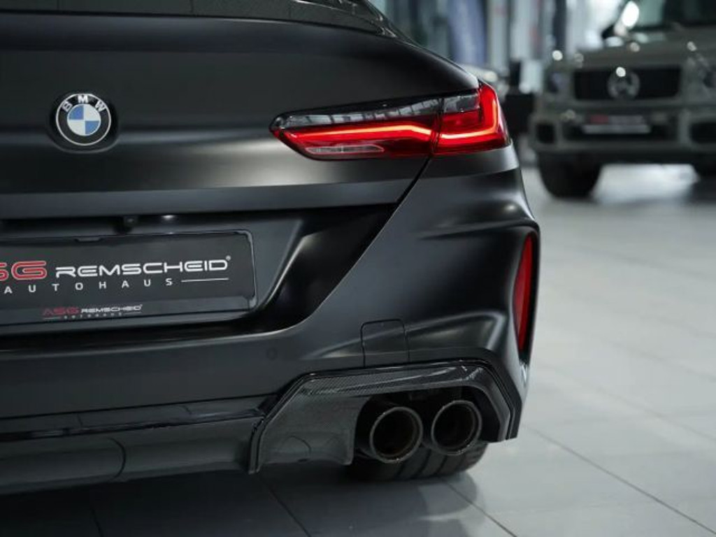 BMW M8