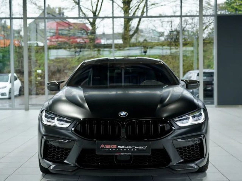 BMW M8