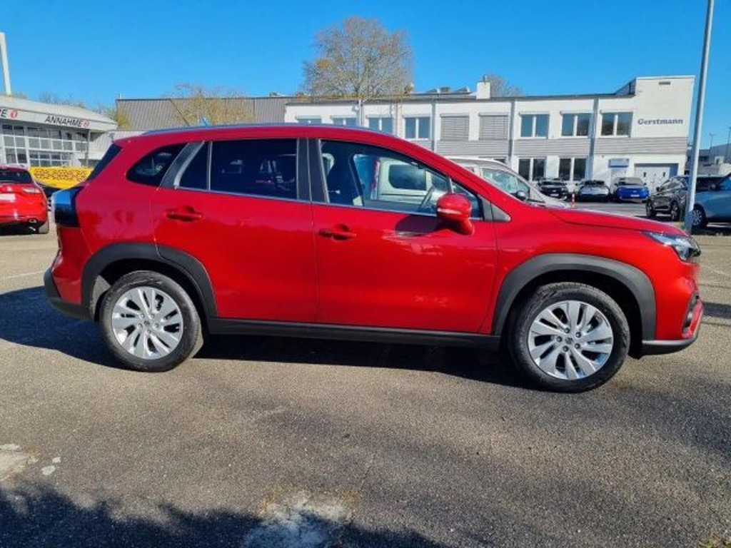 Suzuki S-Cross