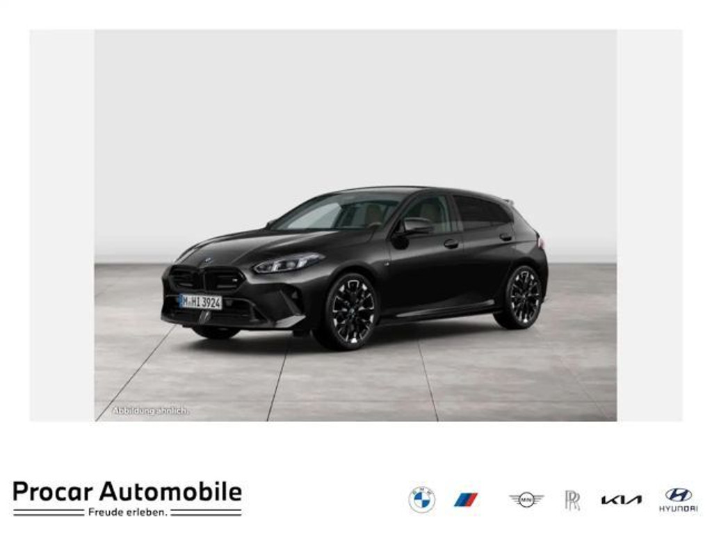 BMW 1 Serie 135 xDrive Sedan