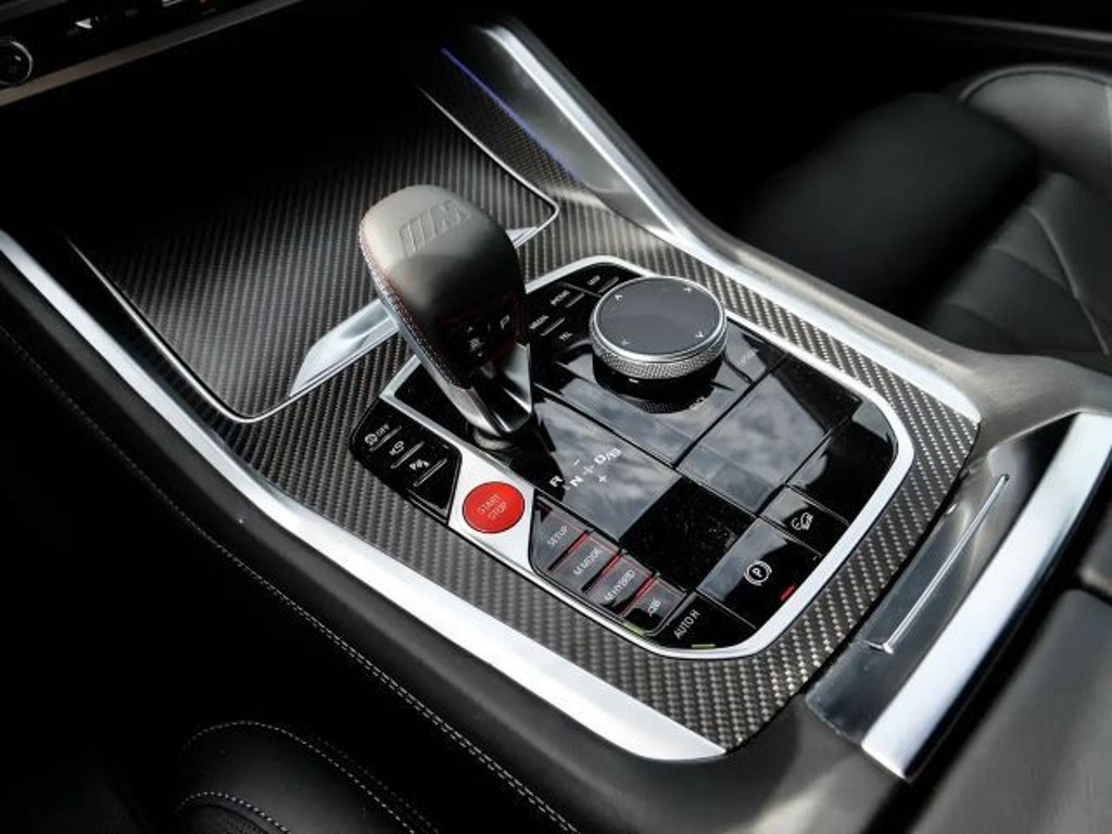 BMW XM