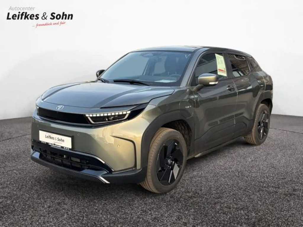 Toyota Urban Cruiser 61kWh Teamplayer