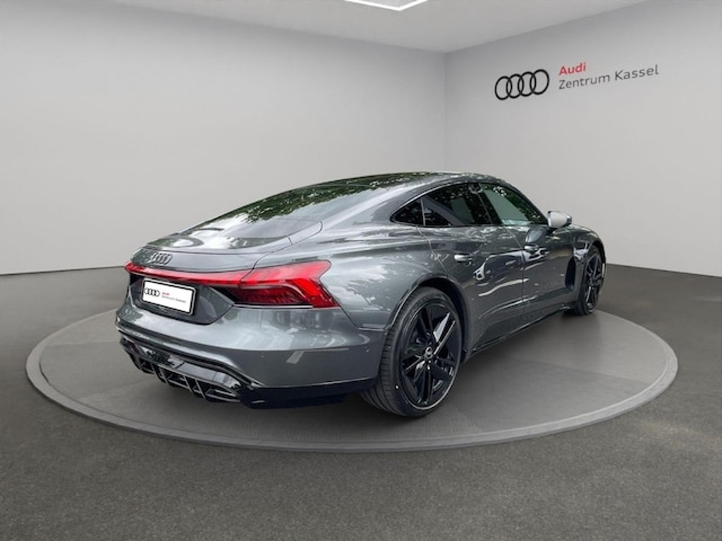 Audi e-tron GT