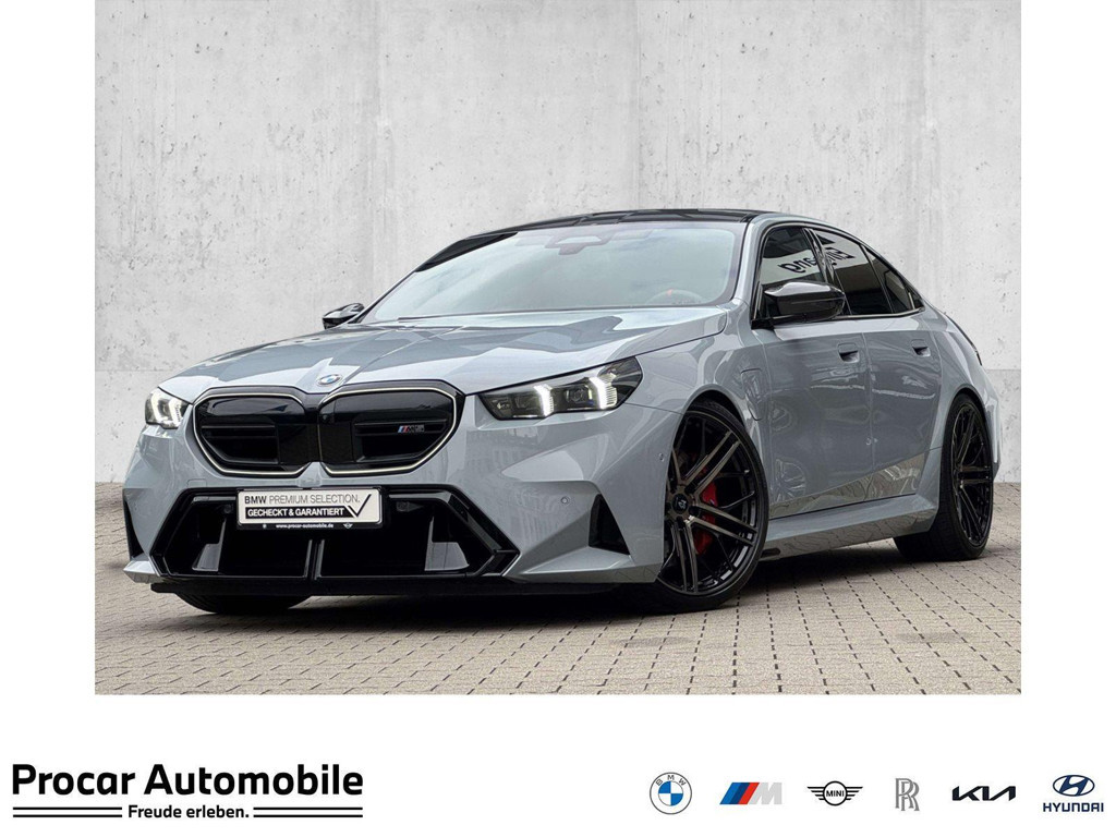 BMW M5