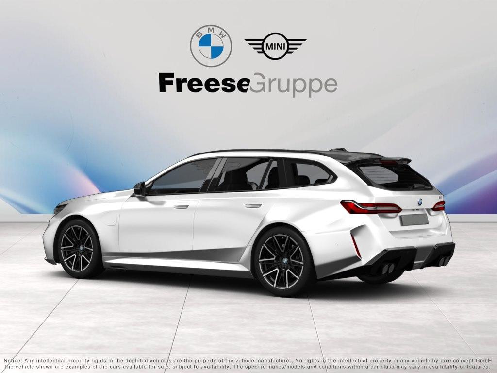 BMW M5 Touring AHK 360° SITZBELÜFT PANO RFK HIFI LED