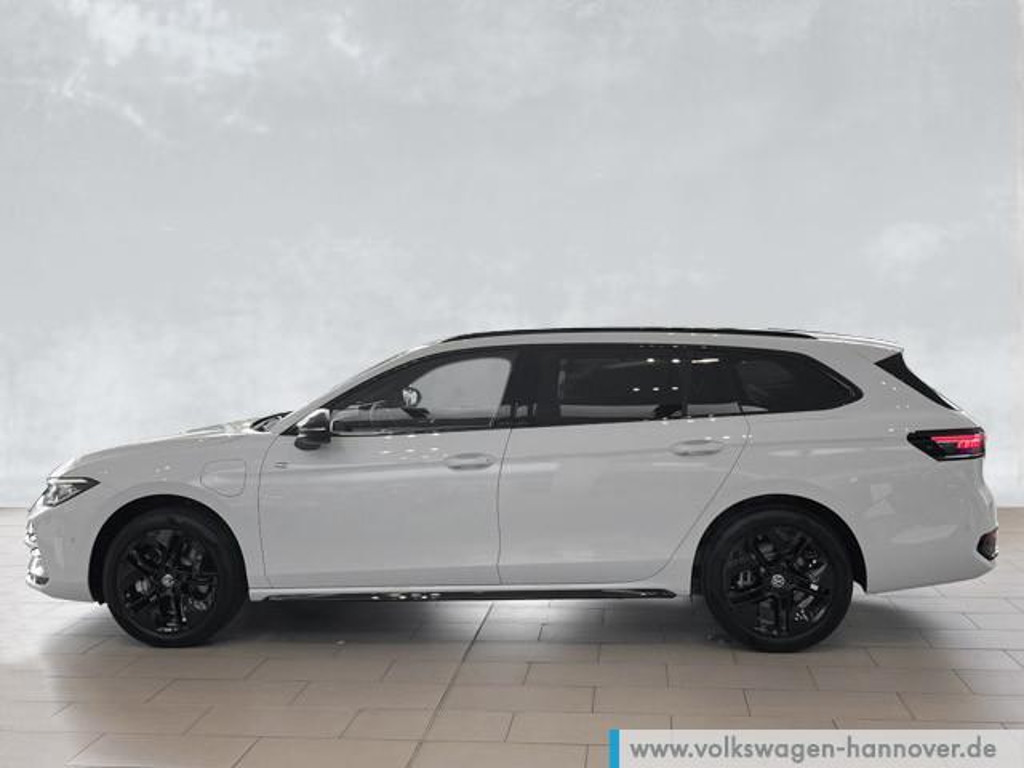 Volkswagen Passat DSG R-Line eHybrid 1.5 TSI
