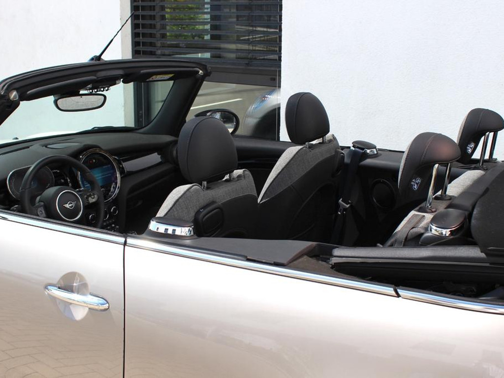Mini Cooper Cabrio