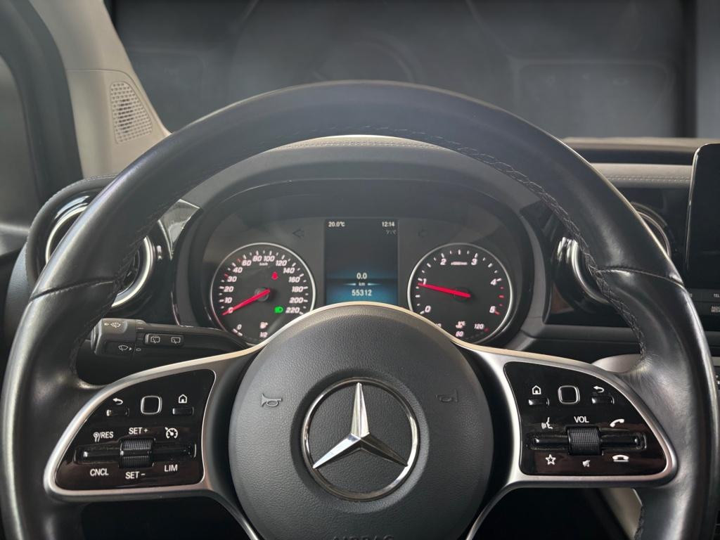 Mercedes-Benz T 180