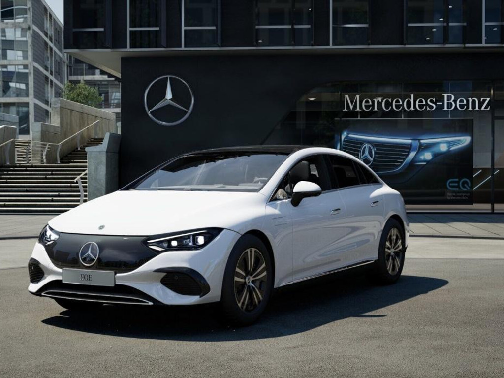 Mercedes-Benz E-Klasse EQE 300 Sedan