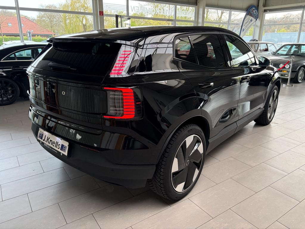 Volvo EX30