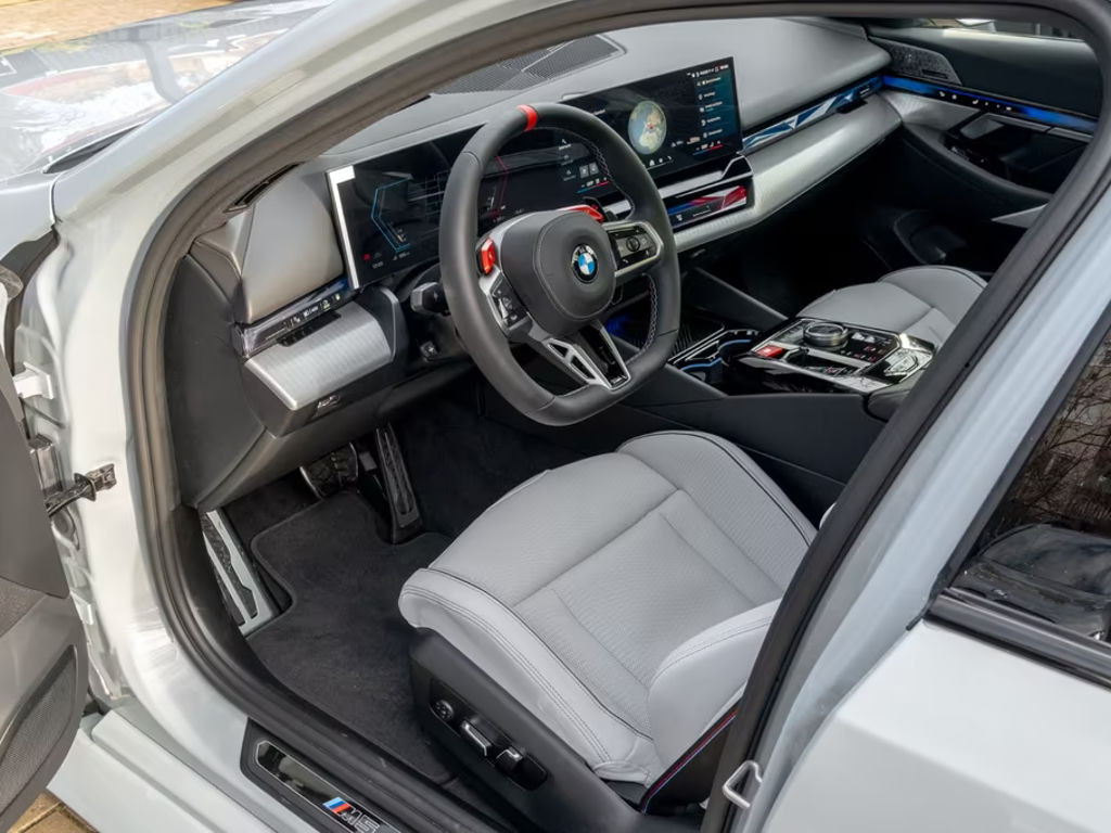 BMW M5