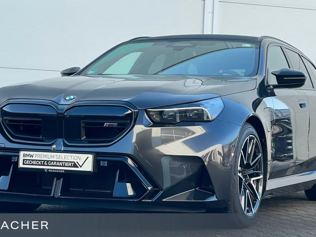 BMW M5 A Tou AHK,DAProf,Leder,Autom