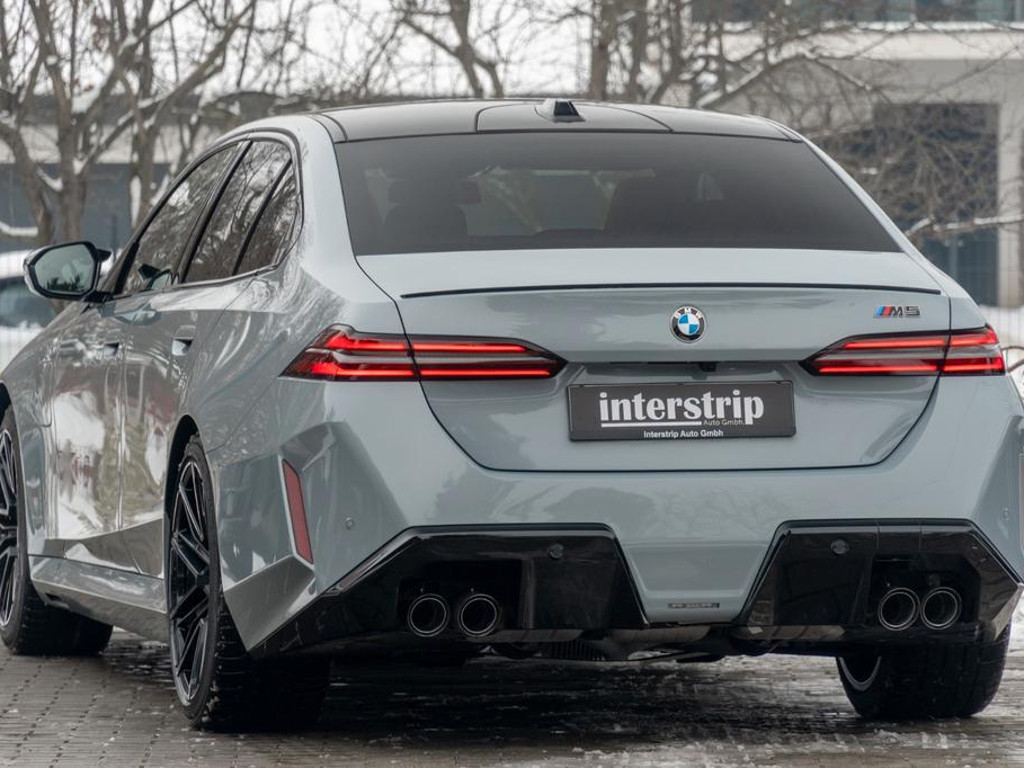 BMW M5