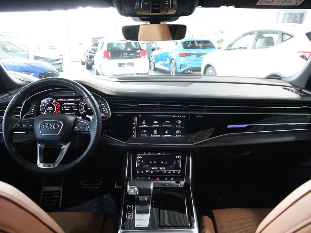 Audi RS Q8