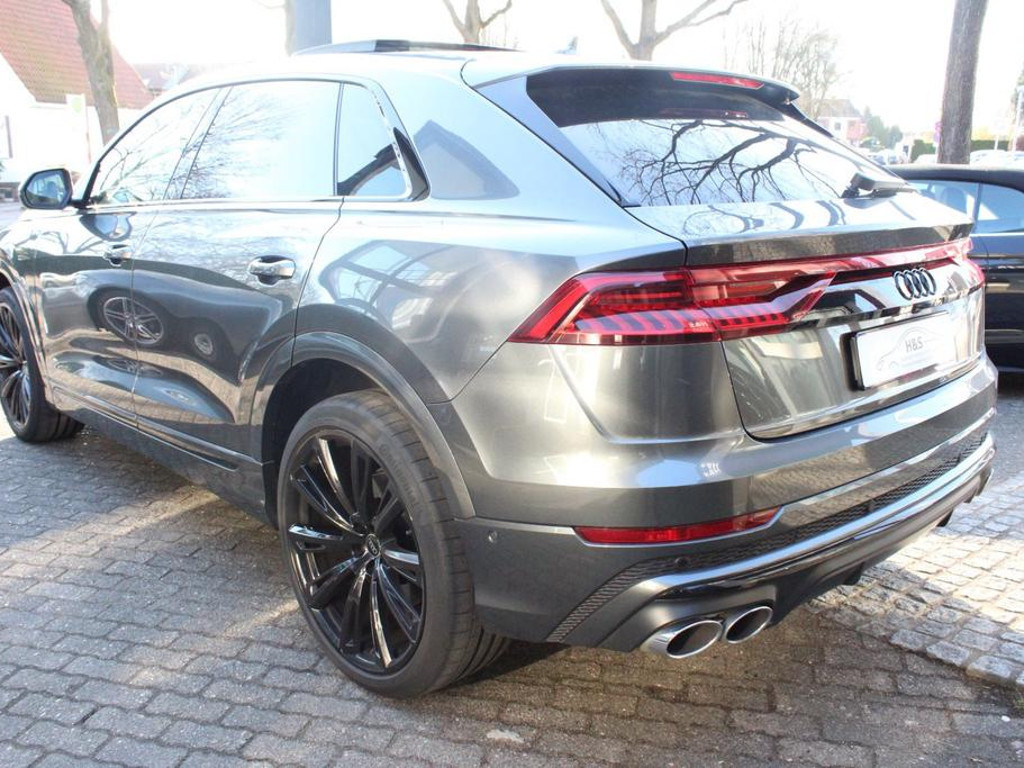 Audi SQ8