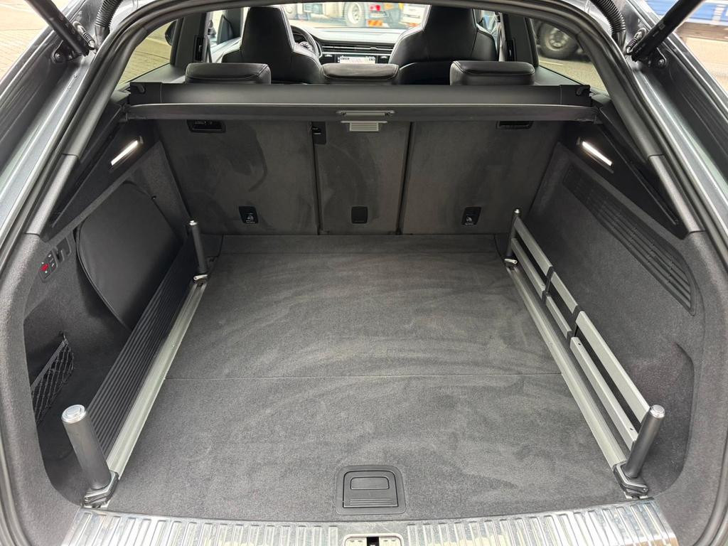 Audi SQ8 Quattro