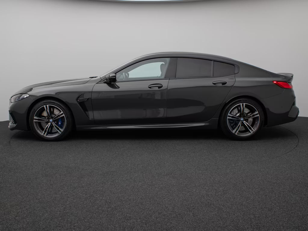 BMW M8