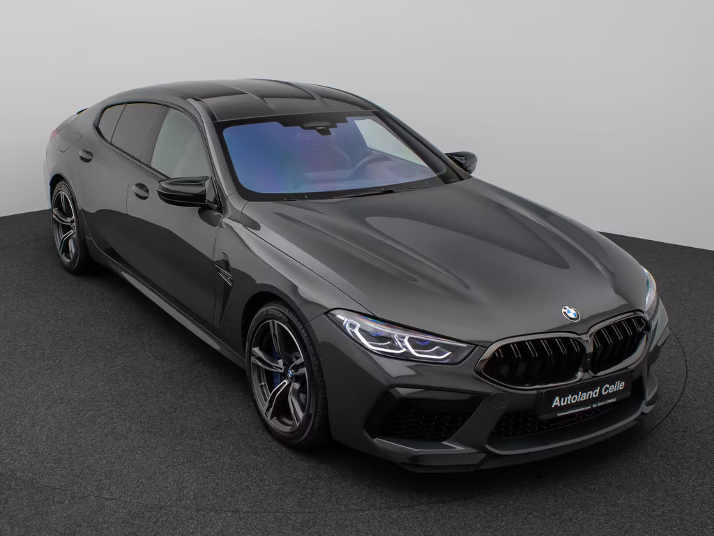 BMW M8