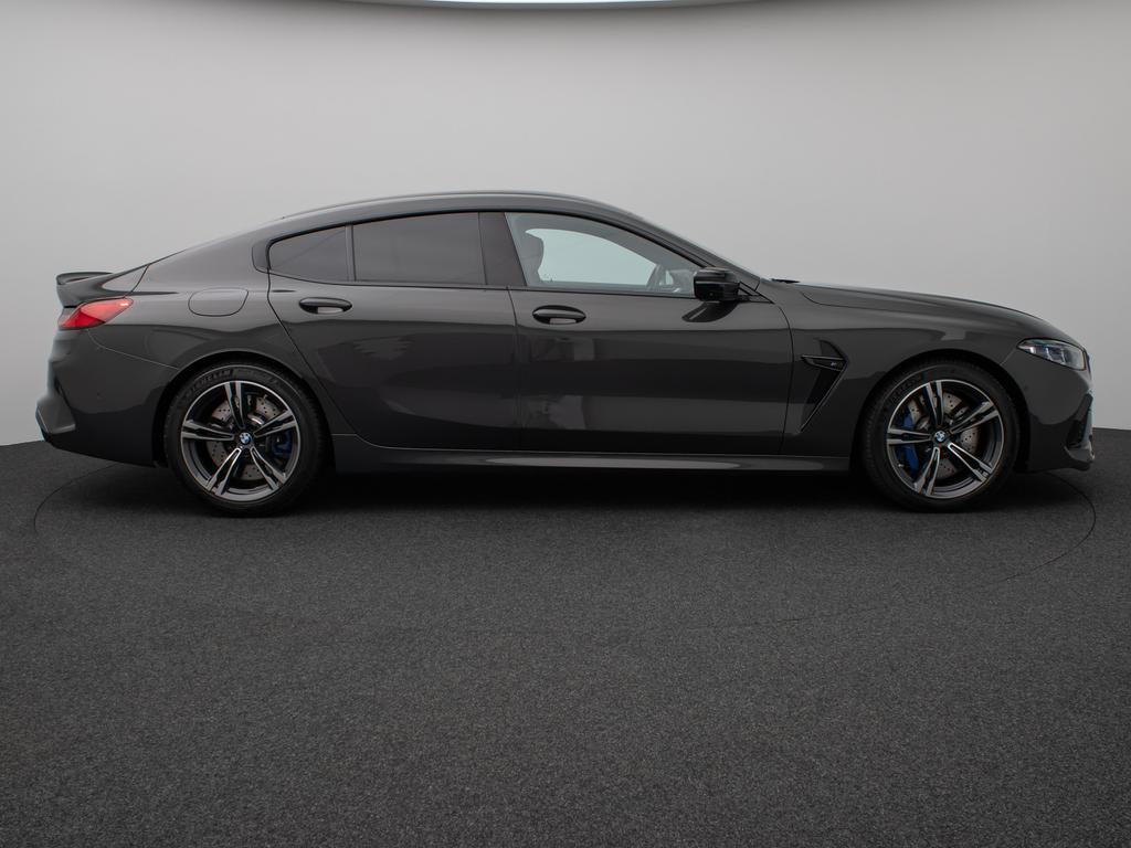 BMW M8