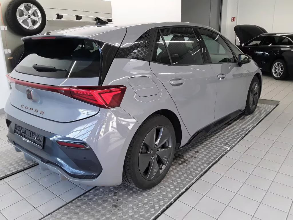 Cupra Born