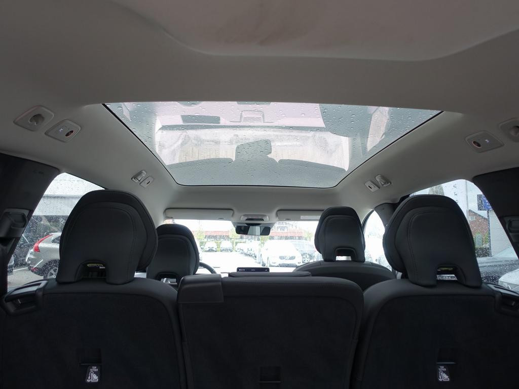 Volvo EX90