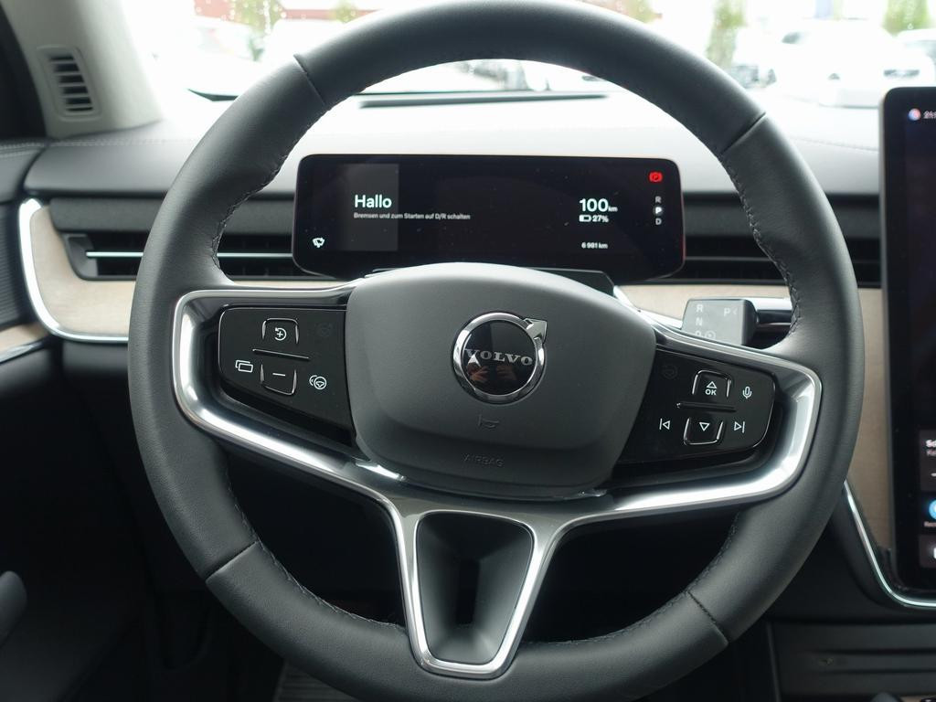 Volvo EX90