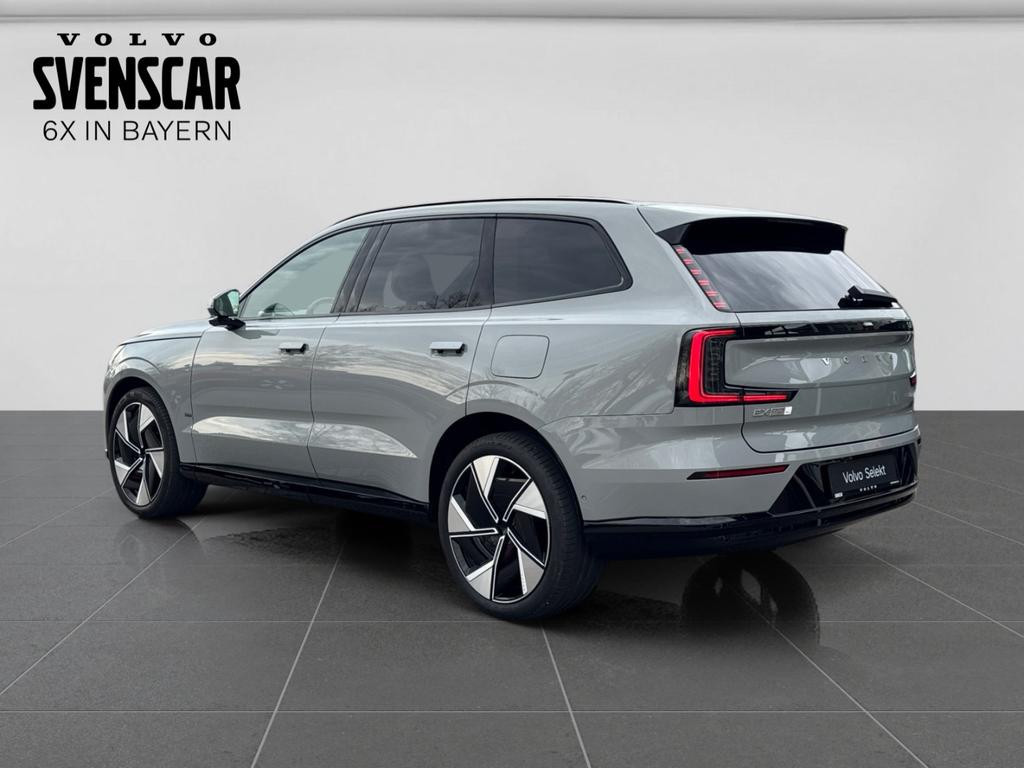 Volvo EX90