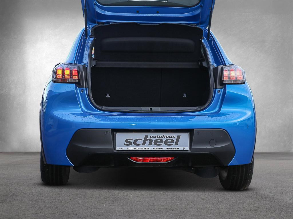 Peugeot e-208