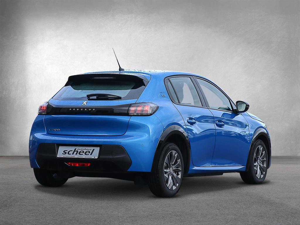 Peugeot e-208