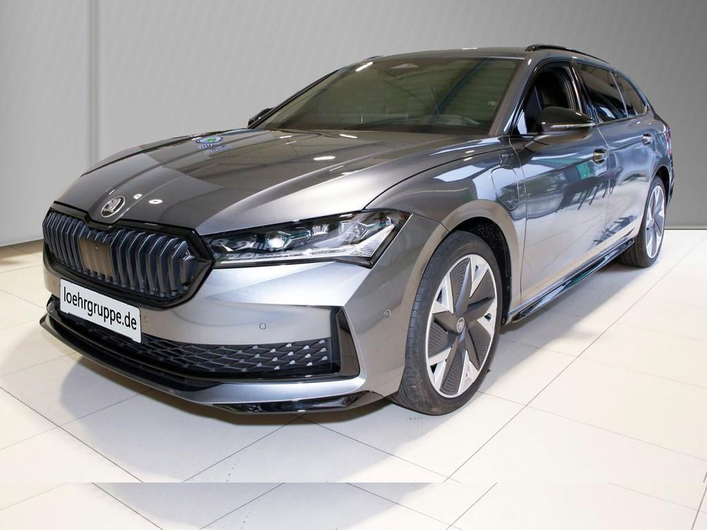 Skoda Superb Combi Sportline iV