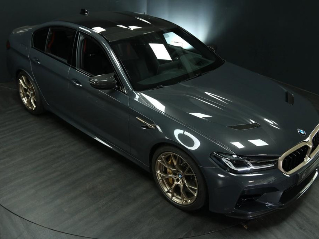 BMW M5